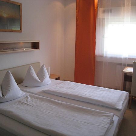 Hotel Barbarina توبنجن المظهر الخارجي الصورة